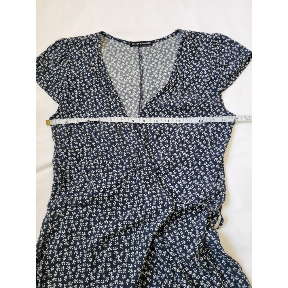 Brandy Melville Blue Robbie Wrap Dress Navy Blue Floral Italy Lightweight Sz M - Picture 4 of 6